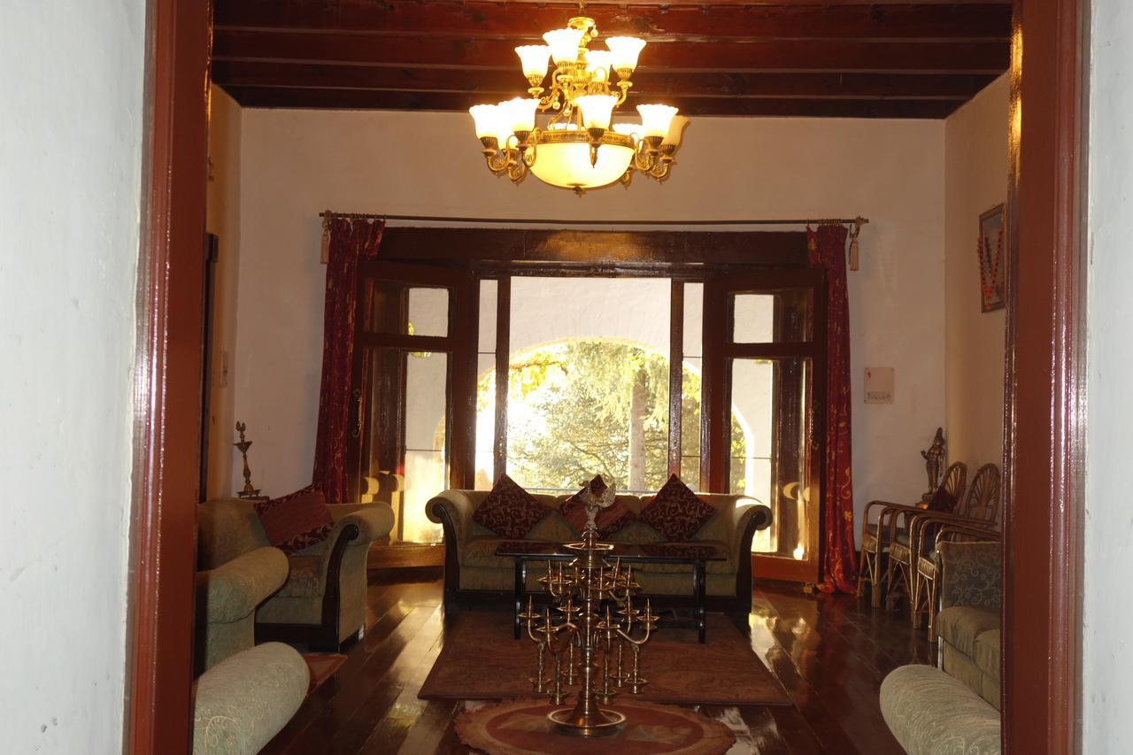 Khali Estate Hotel Бинсар Екстериор снимка